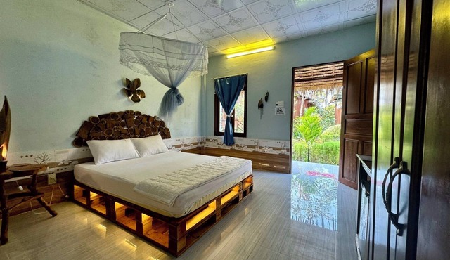Mương Đình Lodge