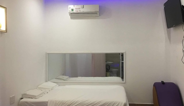 Mai Tuan Pham Hung Hotel