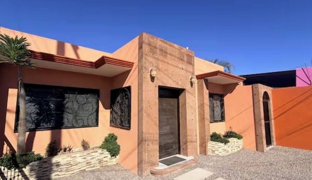 Marlin House - A Local and Cozy Loreto Refuge in Loreto