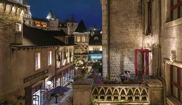 Mercure Danang French Village Bana Hills