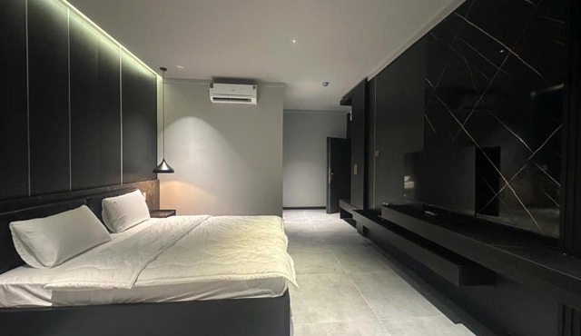Mia Hotel