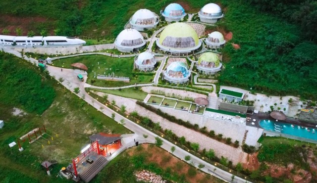 Moc Chau Island - Mountain Park and Resort