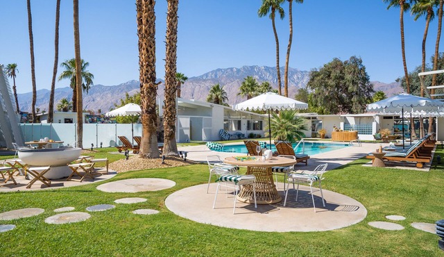 Monkey Tree Hotel 14 by AvantStay | Stylish Hotel in Palm Springs w/Pool! in Palm Springs