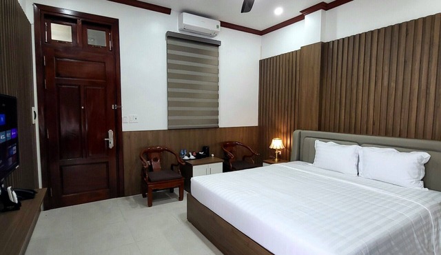 Nam Hong Hotel