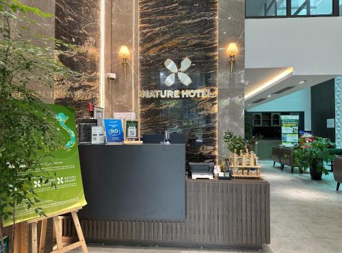 Nature Hotel - Tay Ho