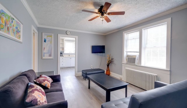 Near Shops, Eats & Trails: Loudon County Apt! in Hamilton