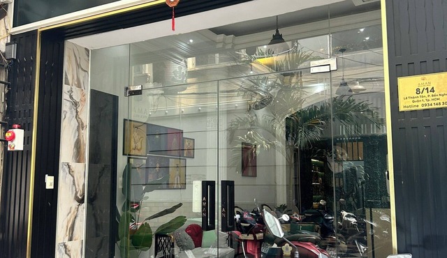 New HoLo Le Thanh Ton SaiGon