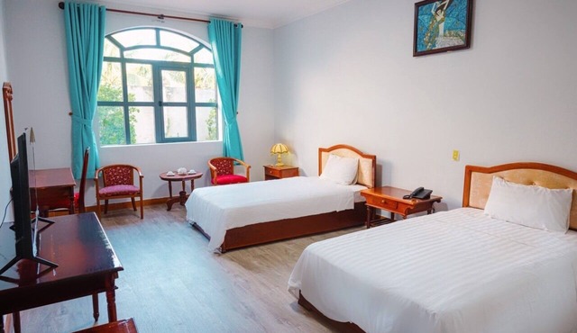 Ngoc Thu Hotel