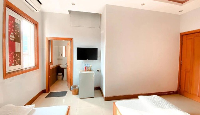 Nhu Y Hotel Lao Cai - by Bay Luxury