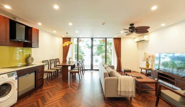 Nine Housing West lake 136 Vu Mien