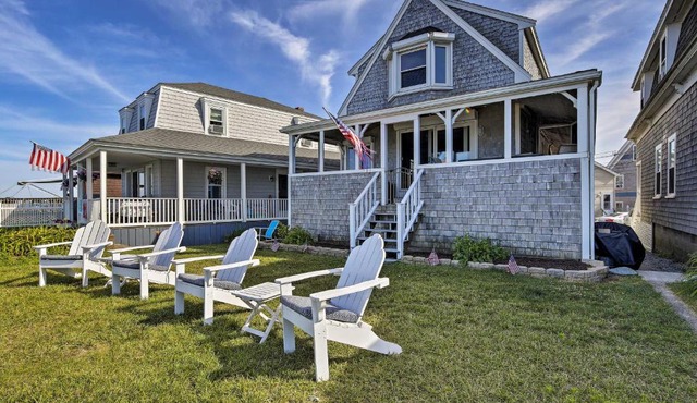 Oceanfront Cape Cod Home w/Porch, Yard + Grill! in Marshfield