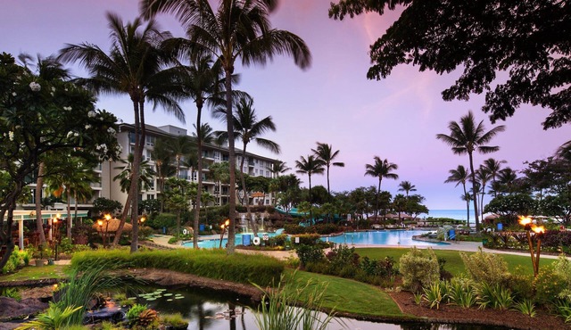 Oceanfront, Top Floor, Center 2 Bedroom Kaanapali Ocean Resort Villa! in Lahaina
