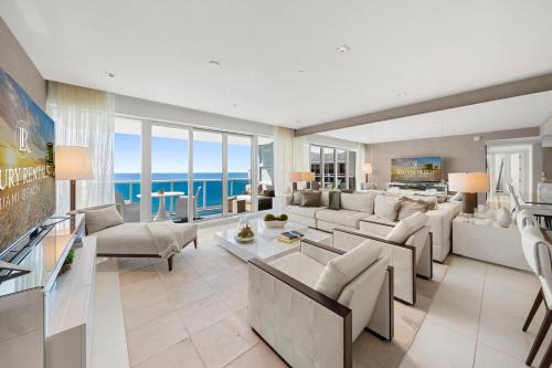 Oceanview Private Residence at 1 Hotel and Homes - PH 1718 in Miami Beach