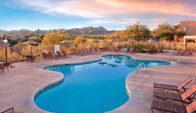 Oro Valley | Couples Desert Retreat | Pool + Hot Tub in Oro Valley