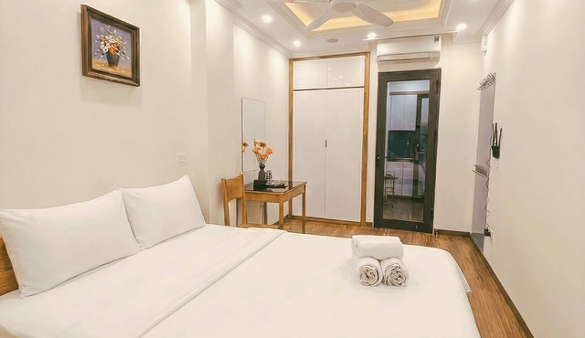 Paradise Hotel Ha Noi