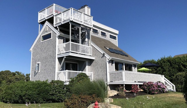 Point Judith Contemporary—Walk to Roger Wheeler Beach in Narragansett
