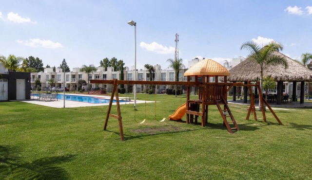 Pool + Roof | Val'Quirico | VW in San Francisco Ocotlán