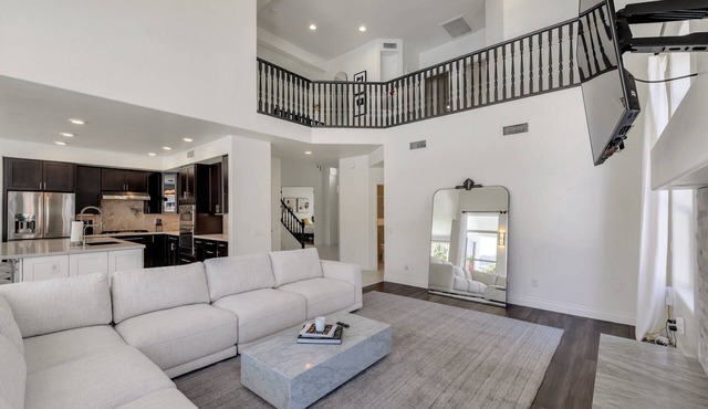 Private Heated Pool, Putting Green, Pool Table, BBQ, WIFI, Near Golf, Dining & Mayo Clinic+FREE GOLF in Scottsdale
