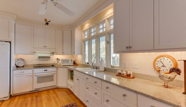 Private Waterfront Escape on the Mattaponi River in West Point