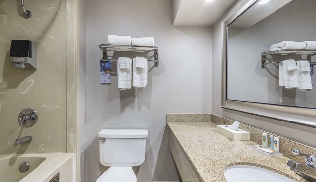 Quality Inn & Suites Stuttgart North in Stuttgart