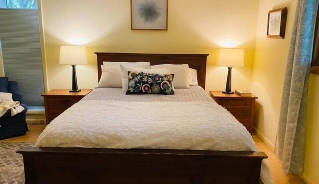 Quiet Retreat for longer term bookings- Downstairs apartment 5 miles to FSU in Tallahassee