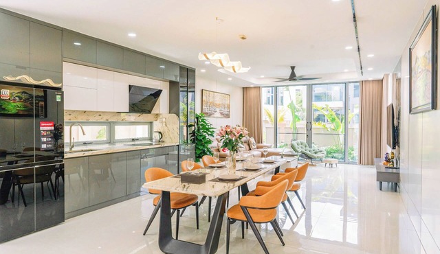 Regal Riverside Villas