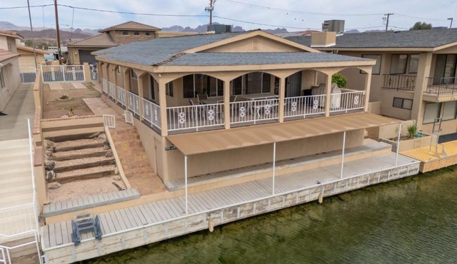 River Love, private dock Moovalya Keys in Parker