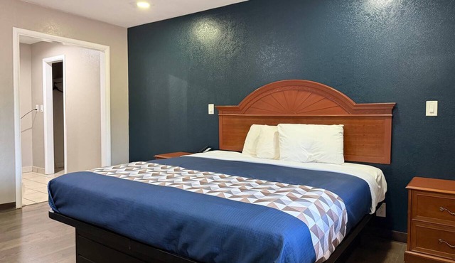 Rodeway Inn & Suites in Ada