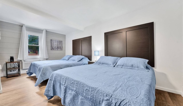 Room #2: Updated Suite w/2 Queen Beds in Houghton Lake