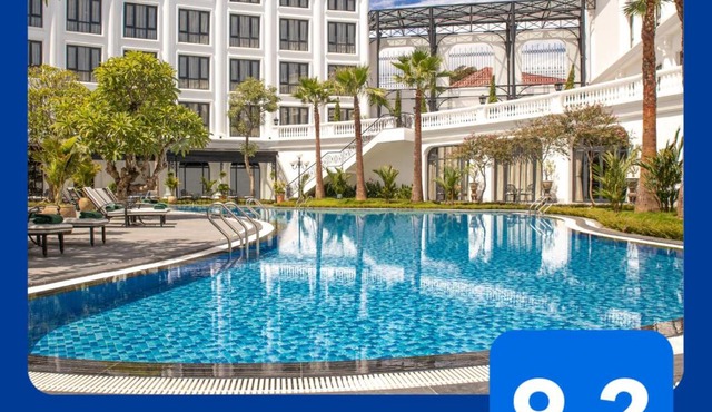 Silk Path Grand Hue Hotel