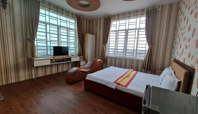 Sky Hotel