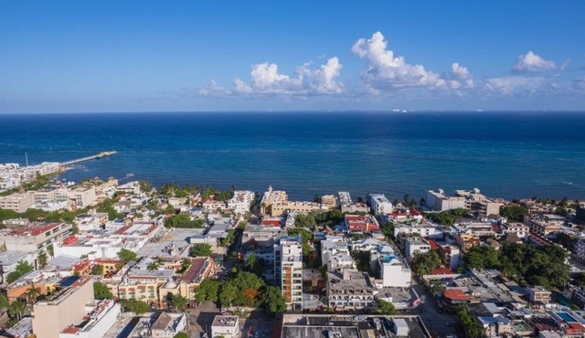 Sleek Modern Stay: 3 Relaxing Units Minutes to Cozumel Ferry Terminal in Playa del Carmen