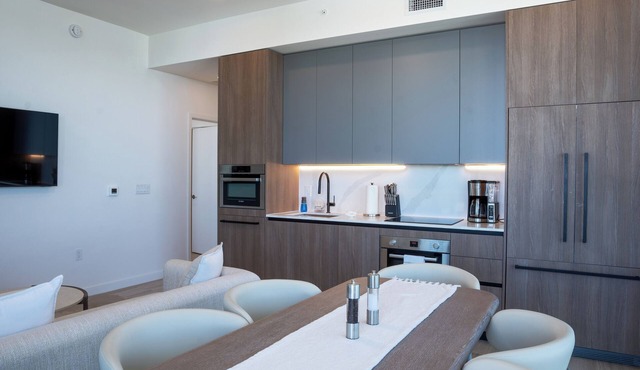 Spacious Luxury 3-bedroom apartment in fabulous Miami Beach in Miami Beach
