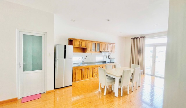 Stay Central-Prestige Address &Private Comfort.
