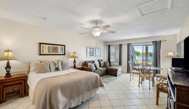 Studio - Lullwater 299 bottom floor No Elevator! in Panama City Beach