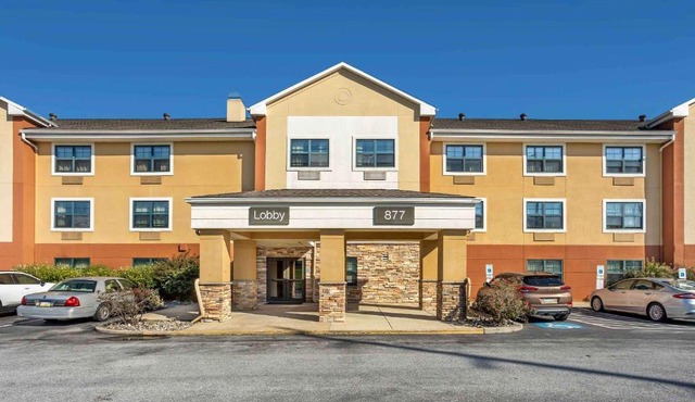 Suburban Studios Exton - Philadelphia Great Valley in Exton