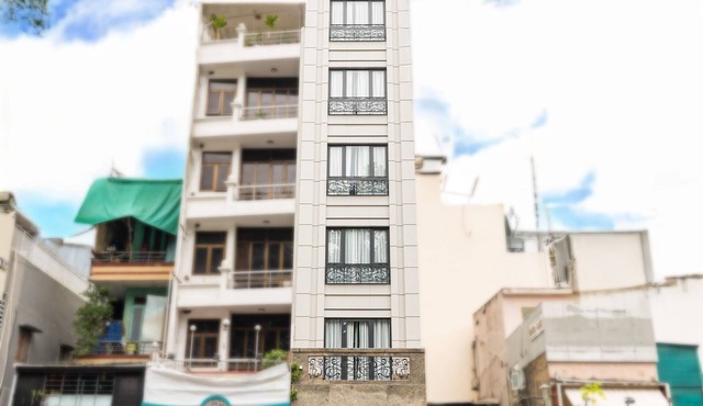 Sunflower Apartment - Suite by THC Group