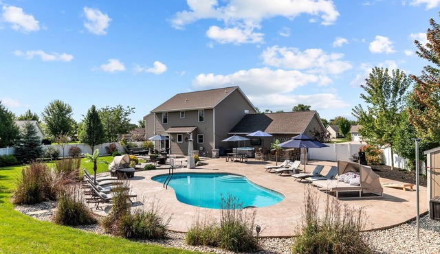 Sunny Days Await | Seasonal Pool & Hot Tub Retreat in Appleton