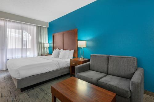 SureStay Plus Hotel by Best Western The Villages in Lady Lake