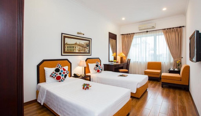 Thang Long Espana Hotel
