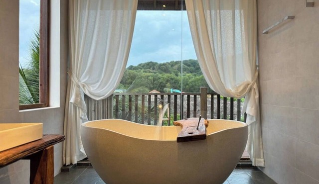 THE COTTAGE HO TRAM HILLS in Ho Chi Minh City