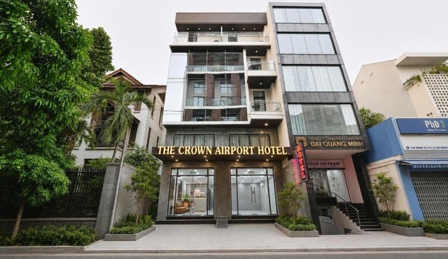 The Crown Airport Hotel