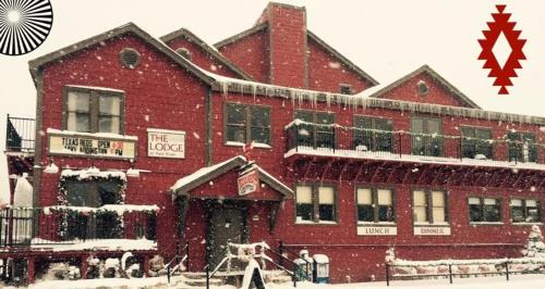 The Lodge at Red River in Red River