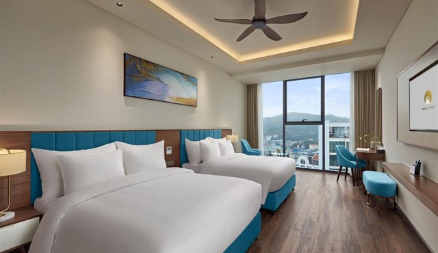 The Watson Premium HaLong Hotel