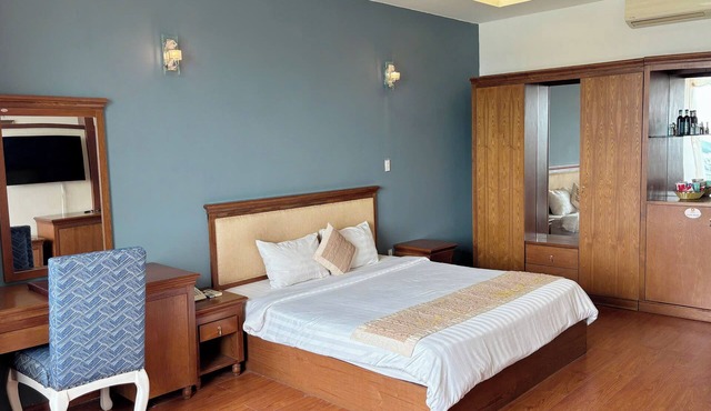 Thien An Riverside Hotel