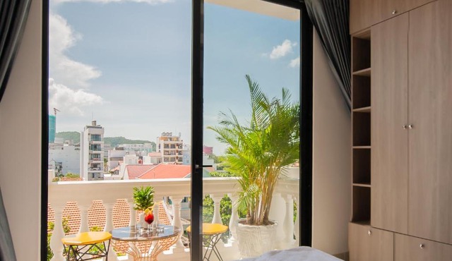 Uy Dương Hotel & Apartment - Nha Trang