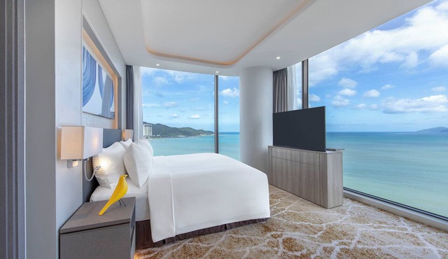 voco Scenia Bay Nha Trang by IHG