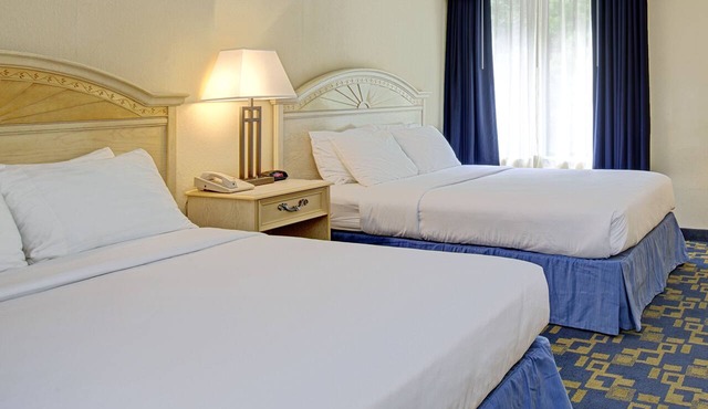 Windsor Hotel in Hightstown