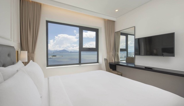 Wyndham Danang Golden Bay