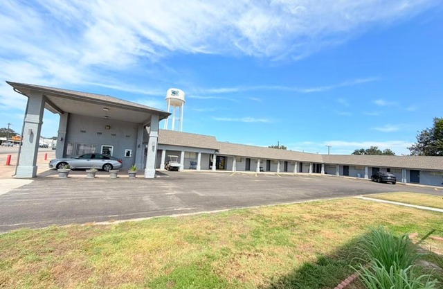 Americas Value Inn Giddings 
